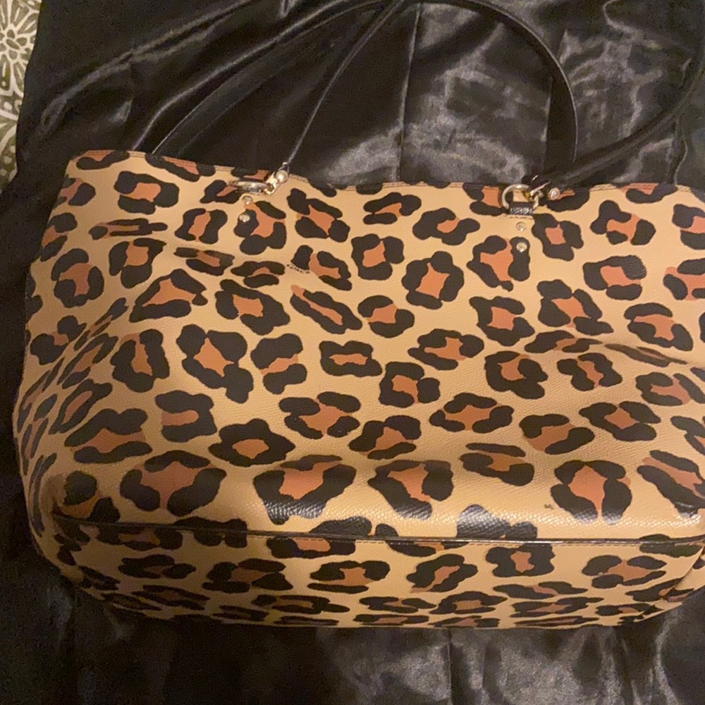 Purse - Picture 3 of 12